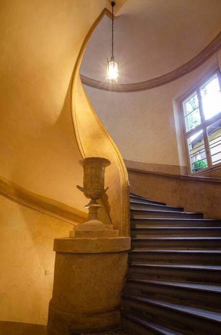 Casa Aldrovandi: Elegante E In Centro Storico Bologna Exterior foto